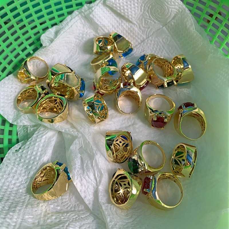 Hướng dẫn vệ sinh trang sức vàng tại nhà